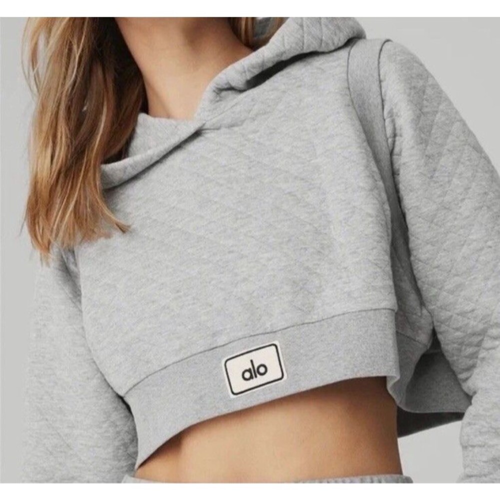 Alo Yoga Glimpse Cropped Hoodie Heather Grey Quilted Diamond Long Sleeve Size L